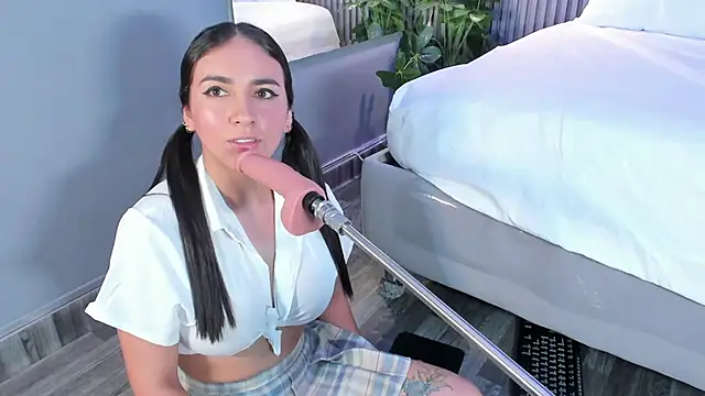 MaluDiaz online show from 27, 10, 2025