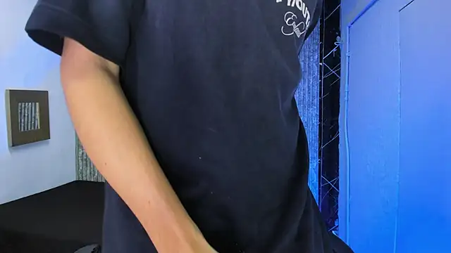 Mike 0233  online show from 20, 12, 2025