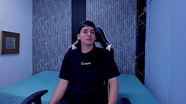 Mike 0233  online show from 27, 11, 2025