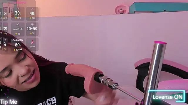 violeth hill online show from 8, 11, 2025