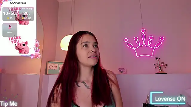 violeth hill online show from 24, 11, 2025