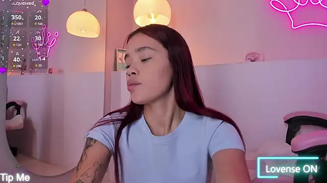 violeth hill online show from 21, 11, 2025