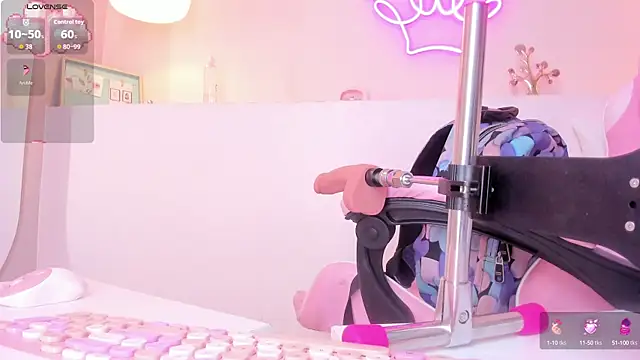 violeth hill online show from 29, 9, 2025