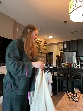 GingerSnap33 online show from 14, 2, 2026