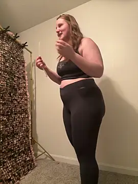 GingerSnap33 online show from 13, 3, 2026