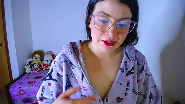 juli05star20 online show from 11, 9, 2025