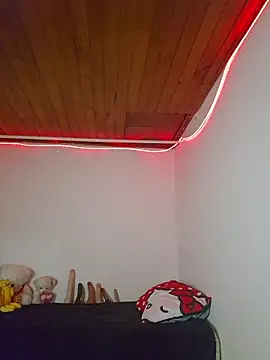 juli05star20 online show from 10, 4, 2026