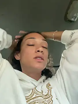 starrynikki online show from 26, 5, 2026