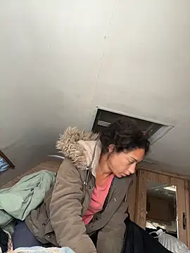 starrynikki online show from 3, 4, 2026