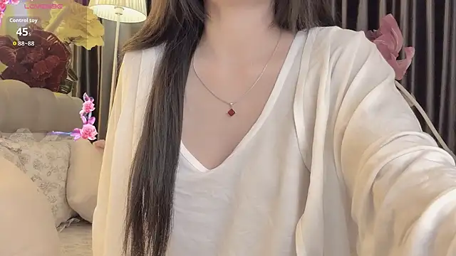 Snapshot of Nacy-Moonlight chatting on 28, 11, 2025 Nacy-Moonlight online show from 28, 11, 2025