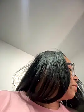 XMara online show from 28, 10, 2025