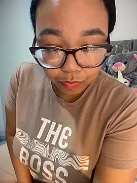 XMara online show from 10, 3, 2026