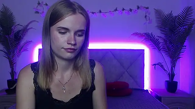 Snapshot of MargaritaKiss chatting on 7, 7, 2026 MargaritaKiss online show from 7, 7, 2026