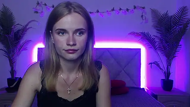 Snapshot of MargaritaKiss chatting on 7, 7, 2026 MargaritaKiss online show from 7, 7, 2026
