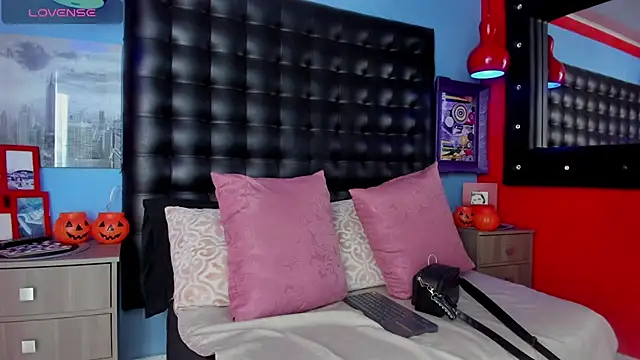 CloeRodriguez online show from 25, 10, 2025