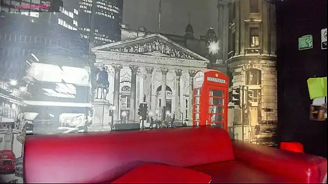 CloeRodriguez online show from 17, 4, 2026