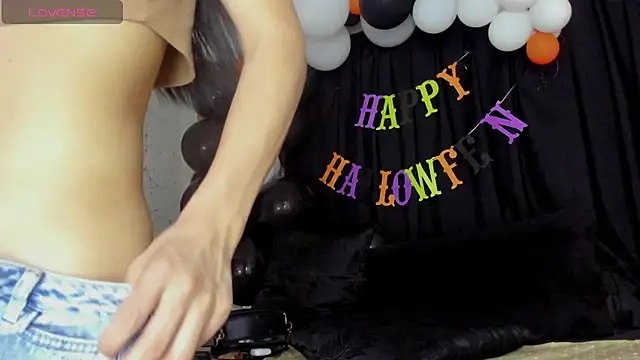 CloeRodriguez online show from 3, 11, 2025