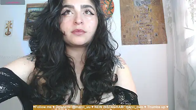 Snapshot of Marci_owo chatting on 11, 7, 2026 Marci owo online show from 11, 7, 2026
