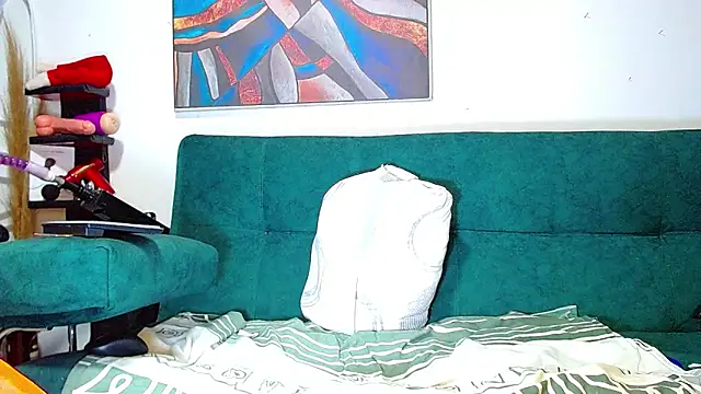 Snapshot of the_dog_lian chatting on 15, 11, 2025 the dog lian online show from 15, 11, 2025