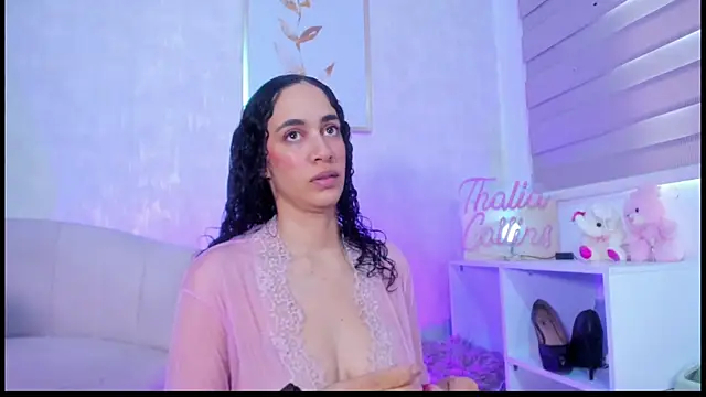 Snapshot of thaliacollins chatting on 6, 6, 2026 thaliacollins online show from 6, 6, 2026