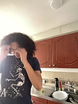 thaliacollins online show from 14, 3, 2025