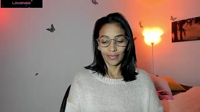 Mila-yang online show from 4, 10, 2025