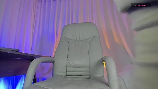 Snapshot of matt_benji chatting on 19, 3, 2025 matt benji online show from 19, 3, 2025