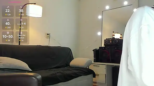 Snapshot of matt_benji chatting on 11, 11, 2025 matt benji online show from 11, 11, 2025