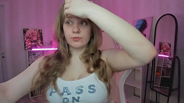Megan Violer online show from 29, 4, 2026