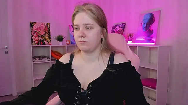 Megan Violer online show from 30, 6, 2026