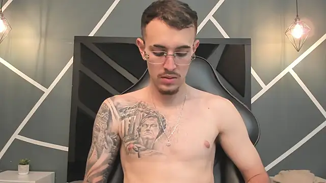 CodyWalkerR online show from 4, 10, 2025