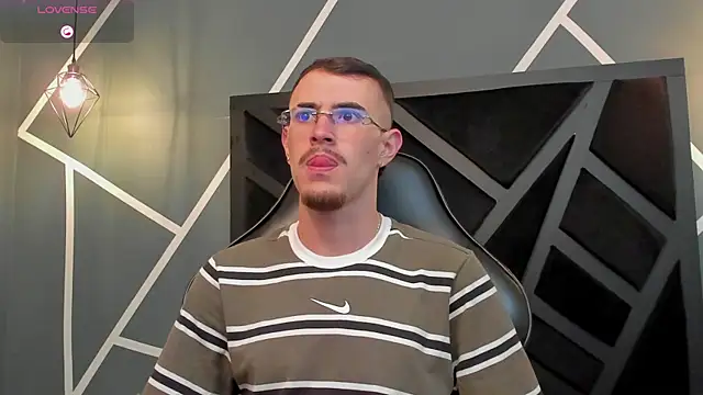 CodyWalkerR online show from 17, 9, 2025