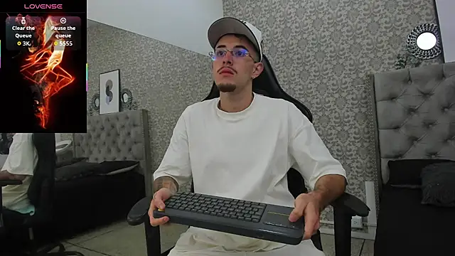 CodyWalkerR online show from 8, 11, 2025