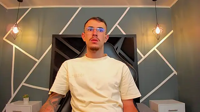 CodyWalkerR online show from 23, 9, 2025