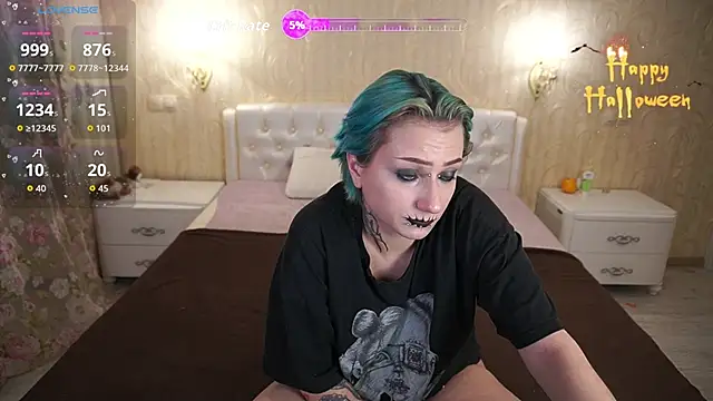 Snapshot of LunaaMayy chatting on 1, 11, 2025 LunaaMayy online show from 1, 11, 2025