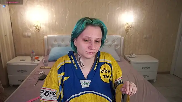 LunaaMayy online show from 9, 3, 2026