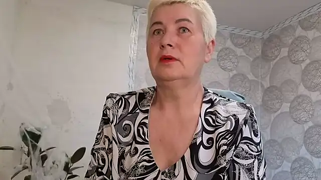 Snapshot of NicoleOlla chatting on 29, 10, 2025 NicoleOlla online show from 29, 10, 2025