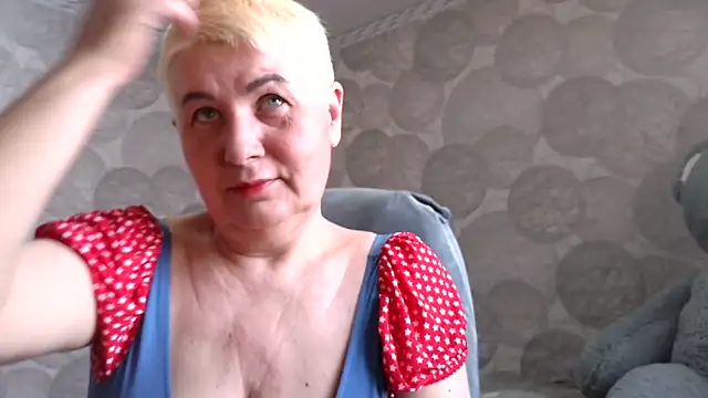 Snapshot of NicoleOlla chatting on 3, 2, 2026 NicoleOlla online show from 3, 2, 2026