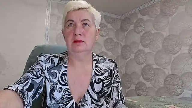 Snapshot of NicoleOlla chatting on 30, 10, 2025 NicoleOlla online show from 30, 10, 2025