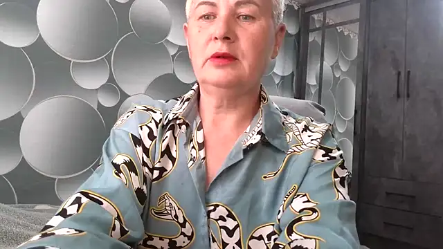 Snapshot of NicoleOlla chatting on 7, 10, 2025 NicoleOlla online show from 7, 10, 2025