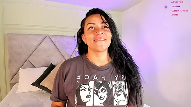 Miss Ambeer online show from 23, 11, 2025