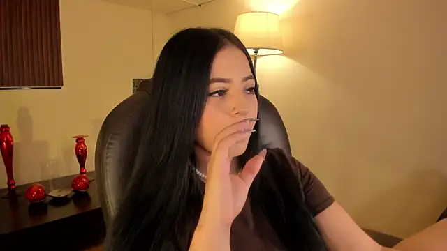 Maaiitee online show from 31, 3, 2026