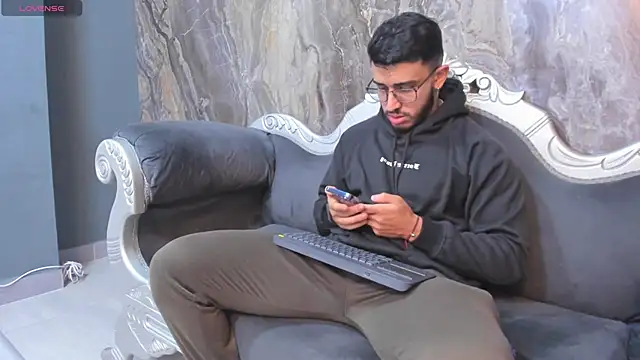 Liam Kleiin online show from 20, 3, 2025