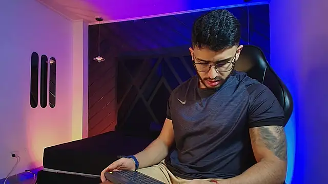 Liam Kleiin online show from 5, 5, 2026