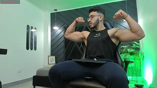 Liam Kleiin online show from 6, 10, 2025