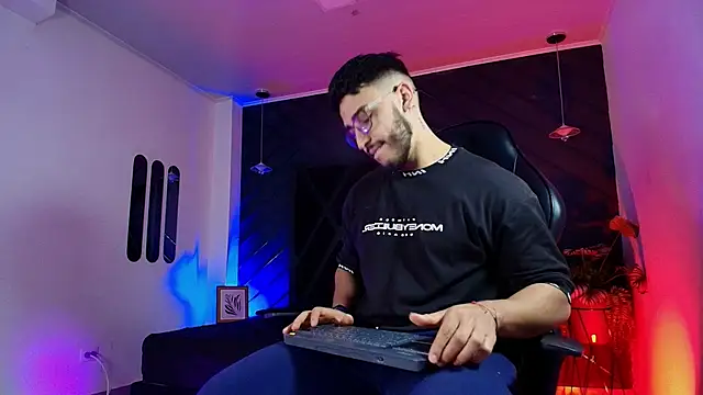 Liam Kleiin online show from 18, 4, 2026