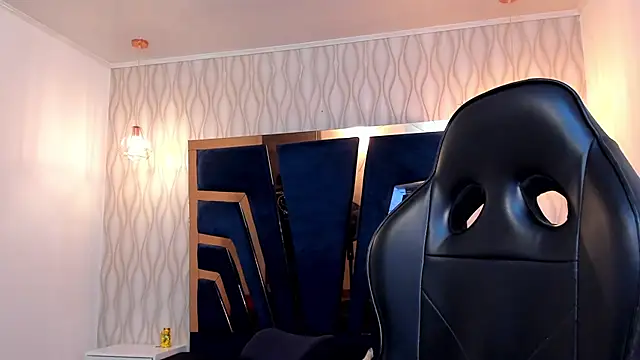 Snapshot of Liam_Kleiin chatting on 19, 1, 2026 Liam Kleiin online show from 19, 1, 2026