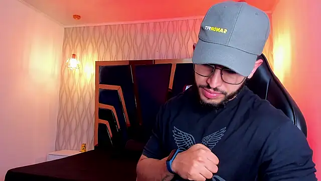 Snapshot of Liam_Kleiin chatting on 7, 2, 2026 Liam Kleiin online show from 7, 2, 2026