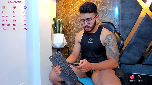 Liam Kleiin online show from 22, 9, 2025