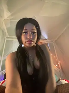 lovekaylaa online show from 25, 2, 2025